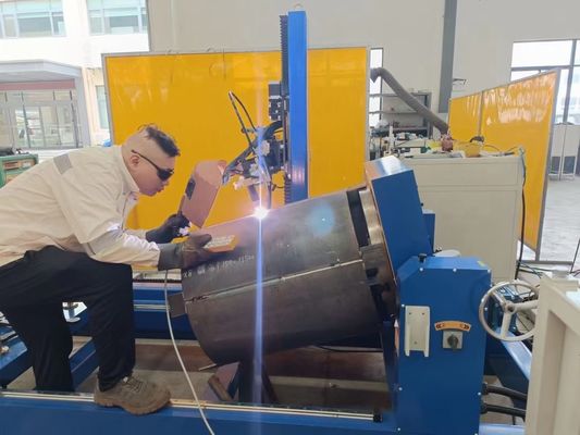 kualitas  100-5000mm Tank Diameter Circular Seam Welding Machine with Water Cooling and 3-400A Welding Power pabrik